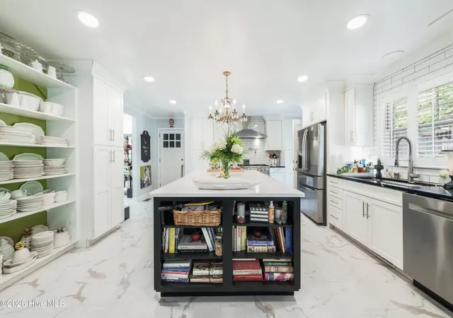 Photo 4 of Single family home for sale at 2228 Parham Dr, Wilmington, NC 28403 | MLS# 100581631 | Listing updated on 2026-08-18