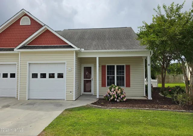 Photo 2 of Condo for sale at 117 Palmetto Pl Cir, Beaufort, NC 28516 | MLS# 100590067 | Listing updated on 2026-08-29