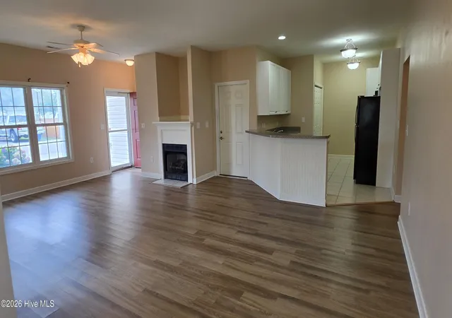 Photo 3 of Condo for sale at 117 Palmetto Pl Cir, Beaufort, NC 28516 | MLS# 100590067 | Listing updated on 2026-08-29