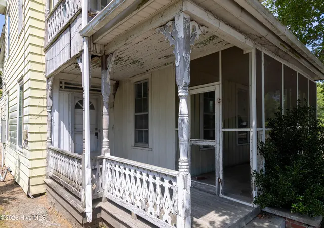 3rd image of 217 E Gale St, Edenton, NC 27932 | MLS# 100583827