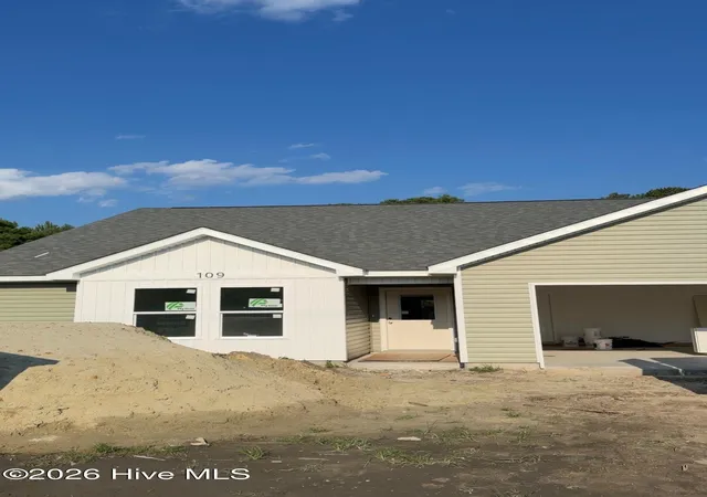 Homes for sale in Maple Hill, NC | 109 William Gurganus Rd, Maple Hill, NC 28454 | MLS# 100568978