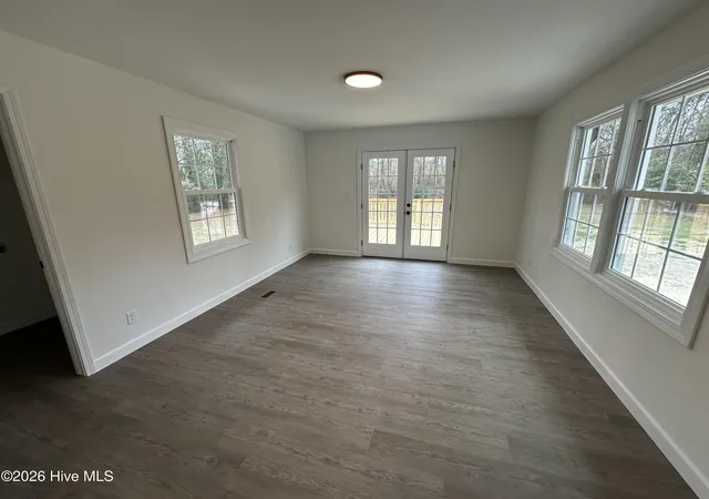 Photo 4 of Single family home for sale at 11140 Barnes Brg Rd, Laurinburg, NC 28352 | MLS# 100559280 | Listing updated on 2026-08-18