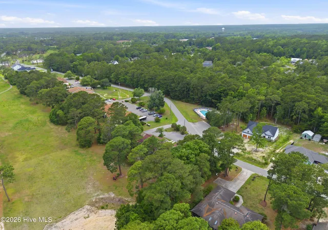 2nd image of 102 Country Clb Villa Dr, Shallotte, NC 28470