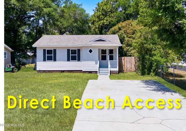 Photo 1 of Single family home for sale at 111 Ne 20th Street, Oak Island, NC 28465 | MLS# 100583152 | Listing updated on 2026-09-21