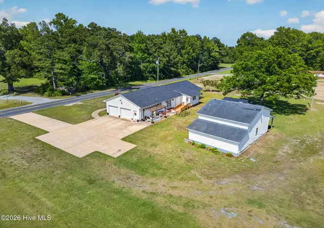 Homes for sale in Kenly, NC | 1490 Scott Rd, Kenly, NC 27542 | MLS# 100577692