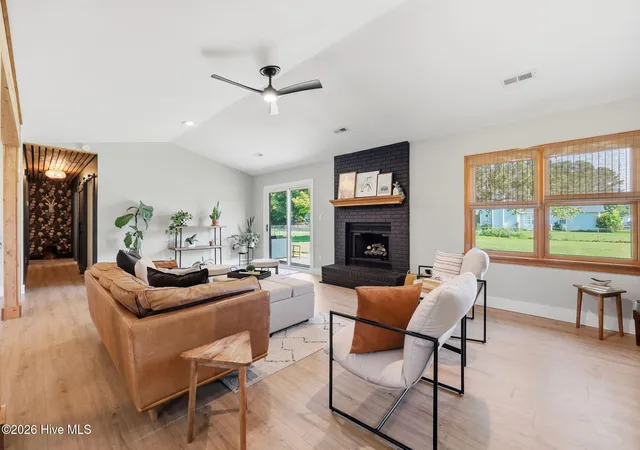 2nd image of 1706 Carolina Ave, Newport, NC 28570 | MLS# 100586483