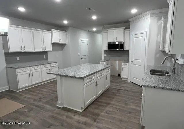 Photo 4 of Single family home for sale at 818 Hidden Brg Dr, Jacksonville, NC 28546 | MLS# 100588308 | Listing updated on 2026-08-25