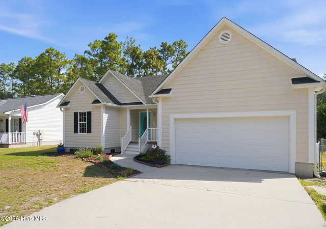 Homes for sale in Southport, NC | 324 Ash Rd, Southport, NC 28461 | MLS# 100583665