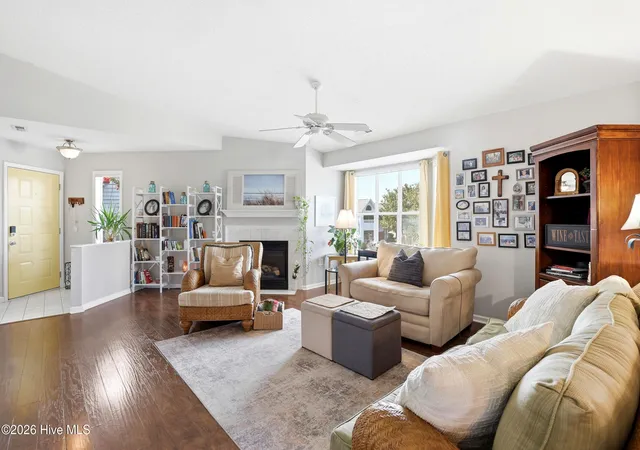 5th image of 4146 Breezewood Dr #Apt 203, Wilmington, NC 28412 | MLS# 100588073