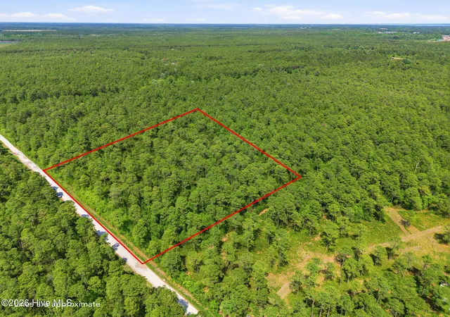 Photo 3 of Land for sale at 7604 Plantation Rd, Wilmington, NC 28411 | MLS# 100572290 | Listing updated on 2026-08-18