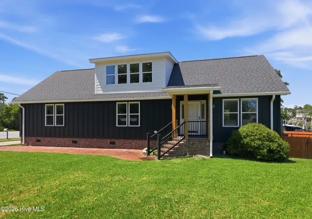 1st image of 201 Mansfield Pkwy, Morehead City, NC 28557 | MLS# 100578511