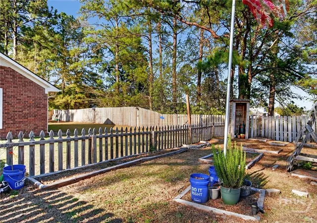 Homes for sale in Hinesville, GA | 606 Windhaven Dr, Hinesville, GA 31313 | MLS# SA352228