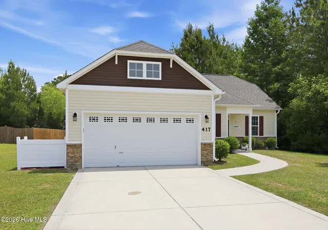 Photo 3 of Single family home for sale at 417 Cyrus Thompson Dr, Jacksonville, NC 28546 | MLS# 100581150 | Listing updated on 2026-08-18