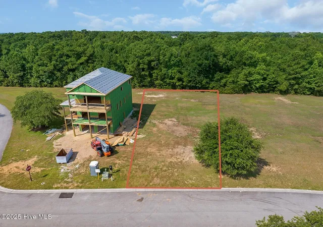 Photo 4 of Land for sale at 242 Colleton Sq, Newport, NC 28570 | MLS# 100563757 | Listing updated on 2026-09-29