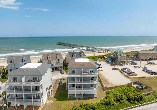 Photo 3 of Townhouse for sale at 208 Goldsboro Dr, N Topsail Beach, NC 28460 | MLS# 100564826 | Listing updated on 2026-09-19