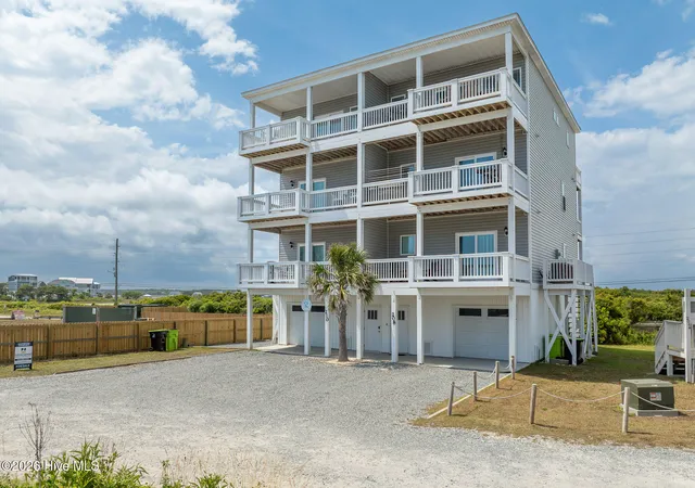 51st image of 208 Goldsboro Dr, N Topsail Beach, NC 28460 | MLS# 100564826