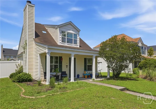 Photo 2 of Single family home for sale at 27 Godley Park Way, Savannah, GA 31407 | MLS# SA361516 | Listing updated on 2026-08-14