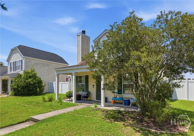 Photo 3 of Single family home for sale at 27 Godley Park Way, Savannah, GA 31407 | MLS# SA361516 | Listing updated on 2026-08-14