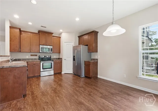 5th image of 380 Summer Hl Way, Richmond Hill, GA 31324 | MLS# SA358684