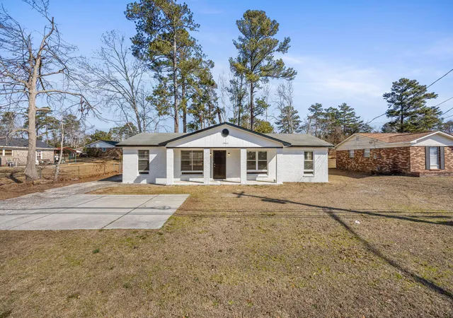 Homes for sale in Augusta, GA | 2965 Meadowbrook Dr, Augusta, GA 30906 | MLS# 98252156