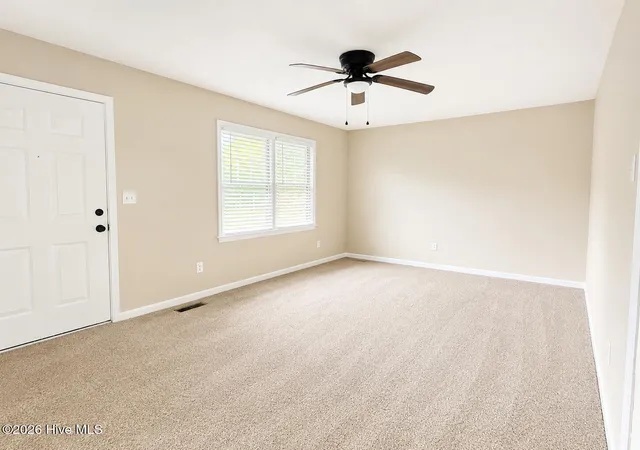 Homes for sale in Farmville, NC | 3649 S Walnut St, Farmville, NC 27828 | MLS# 100572369