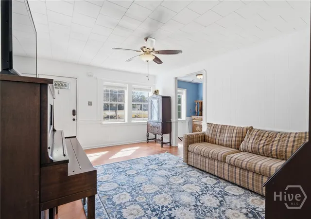 Homes for sale in Garden City, GA | 14 Redmond Ave, Garden City, GA 31408 | MLS# SA348655