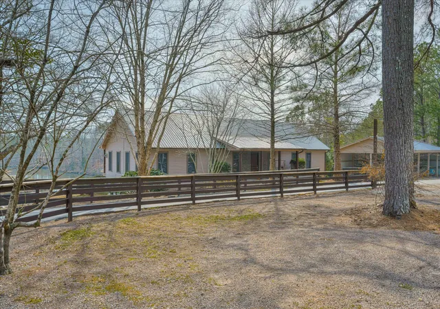 Homes for sale in Lincolnton, GA | 1905 Augusta Hwy, Lincolnton, GA 30817 | MLS# 98253023