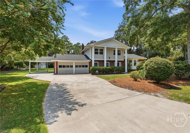 Photo 1 of Single family home for sale at 105 Montford Ct, Savannah, GA 31410 | MLS# SA361129 | Listing updated on 2026-09-09