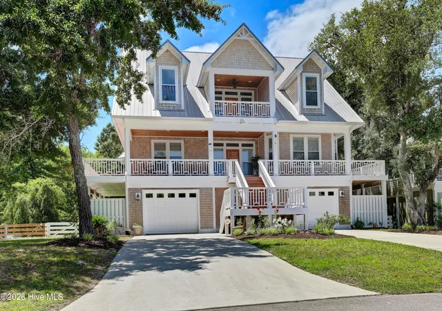 1st image of 213 Oak Outlook Wy N, Carolina Beach, NC 28428 | MLS# 100576961