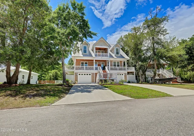 2nd image of 213 Oak Outlook Wy N, Carolina Beach, NC 28428 | MLS# 100576961