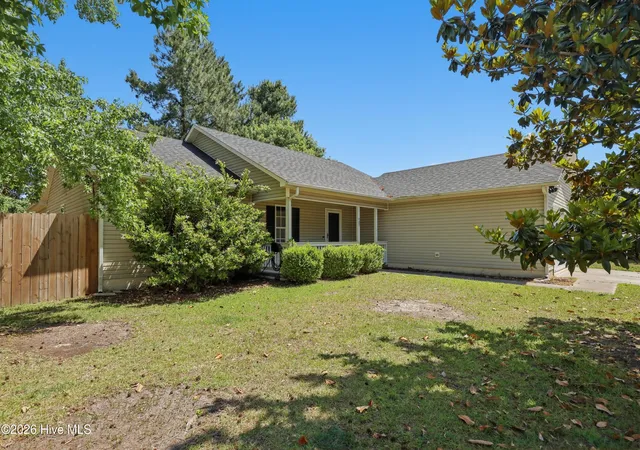 Photo 3 of Single family home for sale at 409 Spring Dr, Jacksonville, NC 28540 | MLS# 100584504 | Listing updated on 2026-08-18