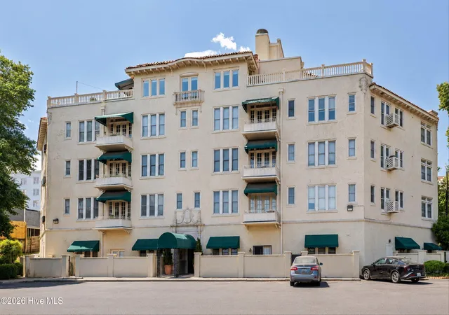 1st image of 2068 Walton Wy #201, Augusta, GA 30904 | MLS# 100582956