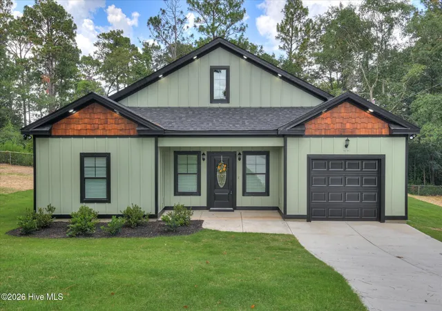 Photo 1 of Single family home for sale at 650b Hampton Cir, North Augusta, SC 29841 | MLS# 100589454 | Listing updated on 2026-08-18