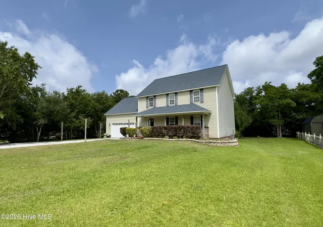 3rd image of 2007 Melodie Ln, Morehead City, NC 28557 | MLS# 100566260