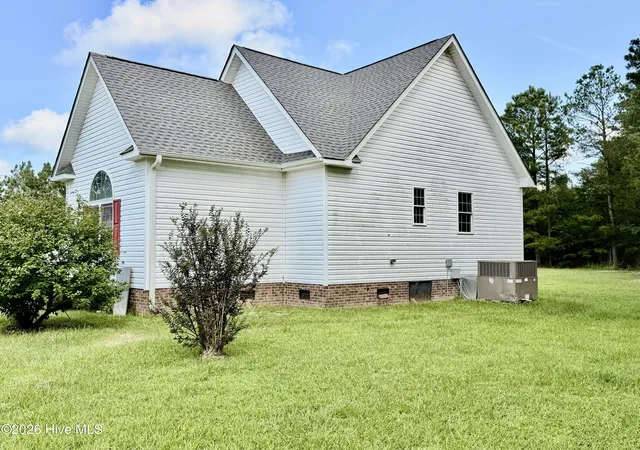 Photo 3 of Single family home for sale at 176 Cooper Hill Rd, Windsor, NC 27983 | MLS# 100599812 | Listing updated on 2026-09-26
