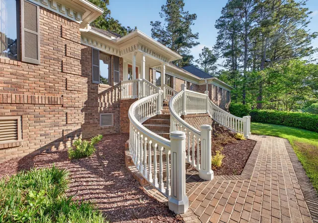Photo 3 of Single family home for sale at 913 Holley Lake Rd, Aiken, SC 29803 | MLS# 98256475 | Listing updated on 2026-08-18