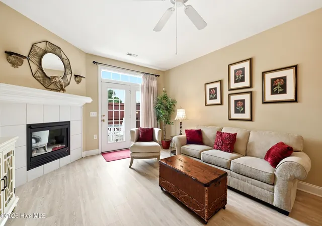 Photo 3 of Townhouse for sale at 4325 Ashley Park Dr, Wilmington, NC 28412 | MLS# 100578610 | Listing updated on 2026-09-14