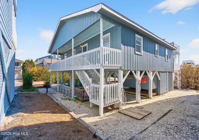 Photo 4 of Single family home for sale at 802 W Main St, Sunset Beach, NC 28468 | MLS# 100554629 | Listing updated on 2026-08-18