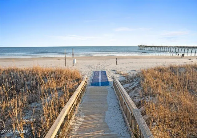 Homes for sale in Calabash, NC | 330 S Middleton Drive, Calabash, NC 28467 | Houzeo