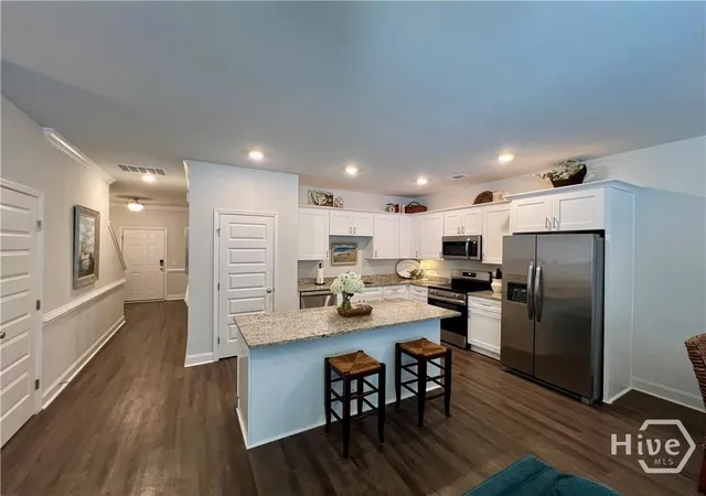 Photo 3 of Townhouse for sale at 500 Governor Treutlen Cir, Pooler, GA 31322 | MLS# SA361184 | Listing updated on 2026-10-06