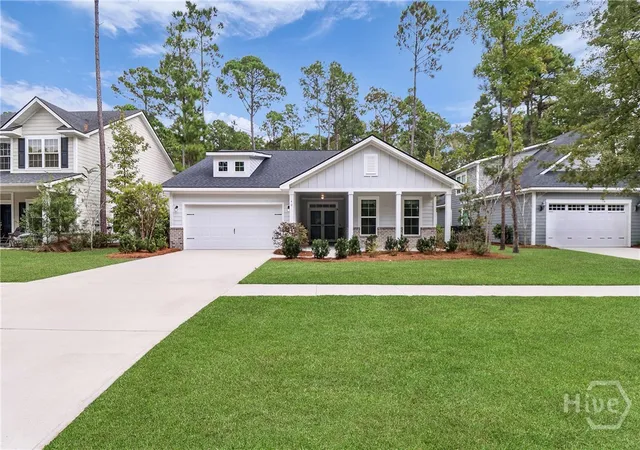 3rd image of 40 Washington Way, Richmond Hill, GA 31324 | MLS# SA361137
