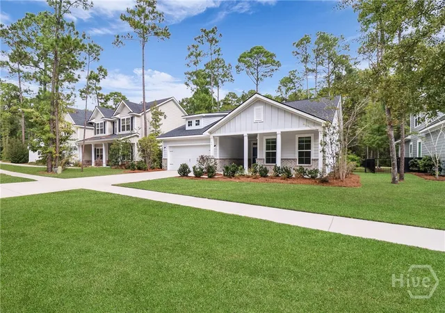 4th image of 40 Washington Way, Richmond Hill, GA 31324 | MLS# SA361137