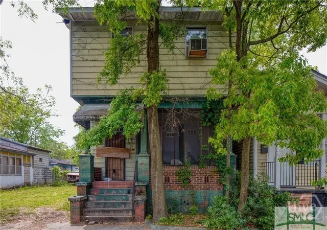 Homes for sale in Savannah, GA | 509 511 W 40th St, Savannah, GA 31415 | MLS# SA339382