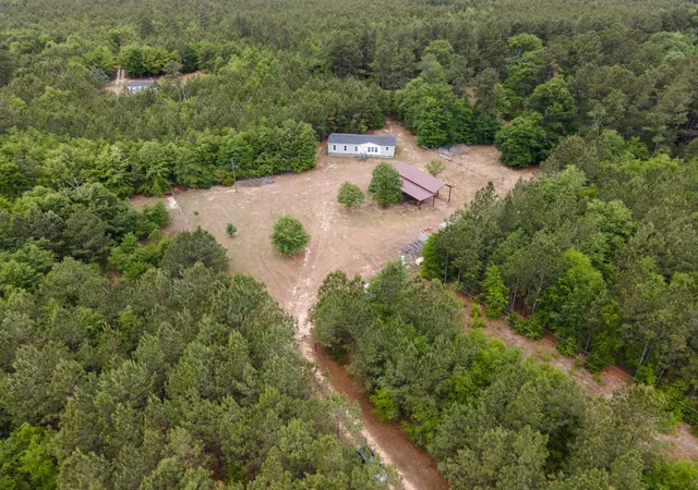3rd image of 562 Boll Weevil Rd, Waynesboro, GA 30830 | MLS# 98256909