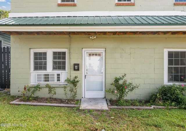 2nd image of 700 2nd Ave, New Bern, NC 28560 | MLS# 100532999
