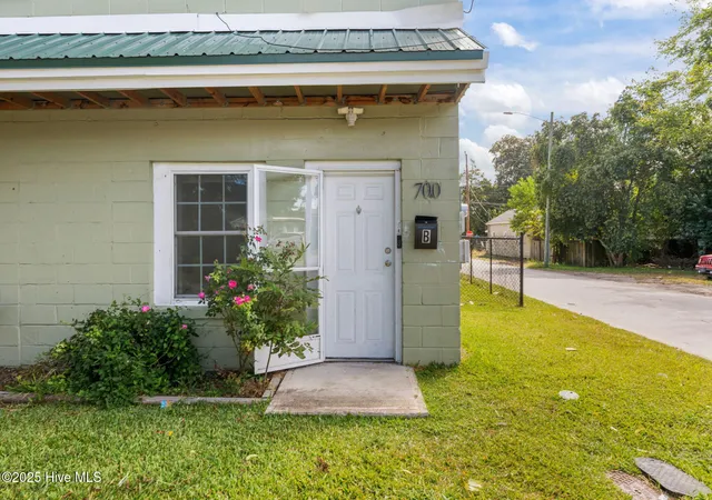 3rd image of 700 2Nd Ave, New Bern, NC 28560 | MLS# 100532999