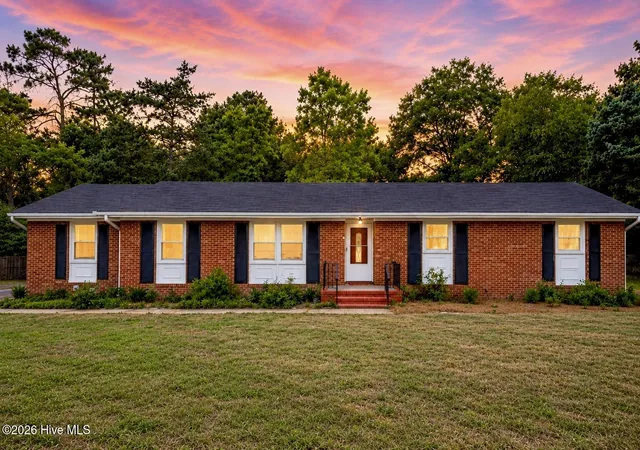Single family home for sale at 3202 College Rd S, Wilmington, NC 28412 | MLS# 100582721