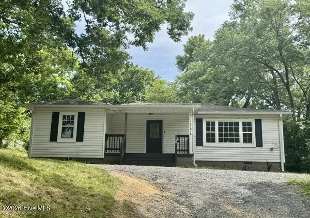 1st image of 1040 6th St Ne, Cleveland, TN 37311 | MLS# 100585804