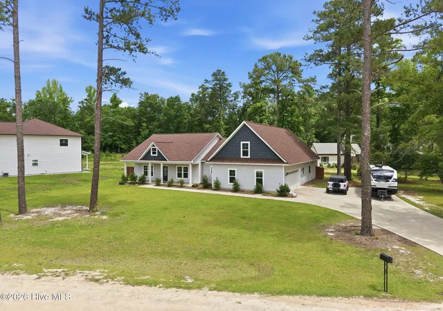 Photo 4 of Single family home for sale at 277 B And B Loop, Raeford, NC 28376 | MLS# 100579506 | Listing updated on 2026-08-18