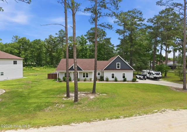 Photo 5 of Single family home for sale at 277 B And B Loop, Raeford, NC 28376 | MLS# 100579506 | Listing updated on 2026-08-18